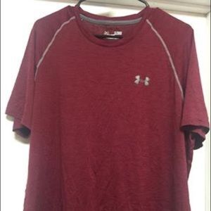 Men’s athletic shirt